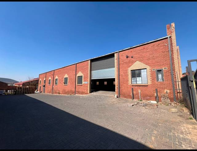 1,199M² WAREHOUSE TO LET IN SUNDERLAND RIDGE